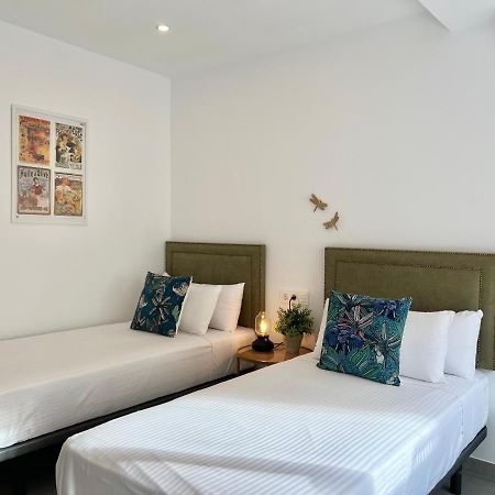 Malagueta Beach III & Terrace By Ele Apartments Μάλαγα Εξωτερικό φωτογραφία