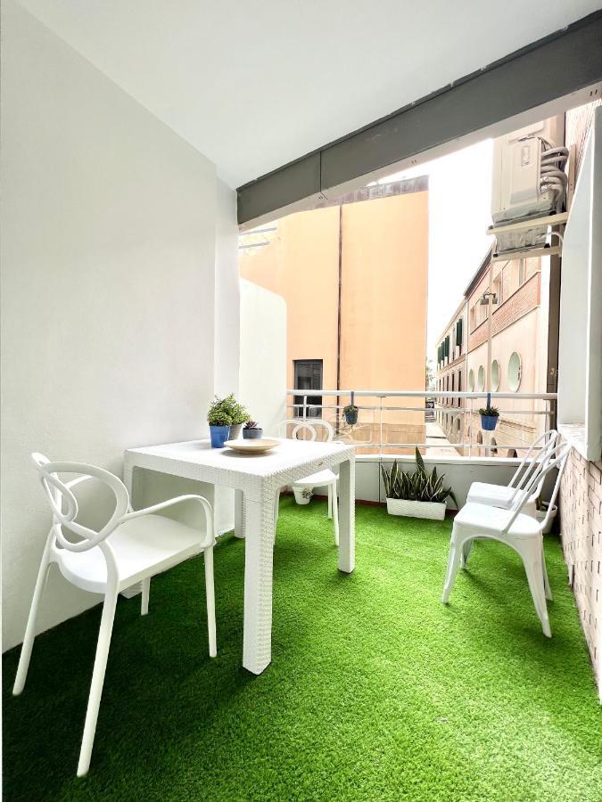 Malagueta Beach III & Terrace By Ele Apartments Μάλαγα Εξωτερικό φωτογραφία